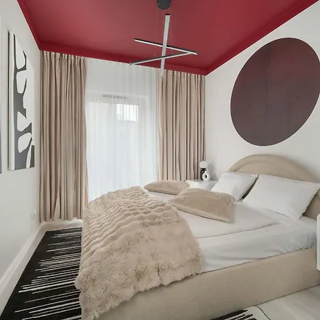 Luksusowe W Centrum Wroclawia Blisko Parku Z Klimatyzacja W Salonie By Renters *