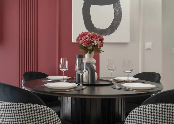 Luksusowe W Centrum Wroclawia Blisko Parku Z Klimatyzacja W Salonie By Renters Daire