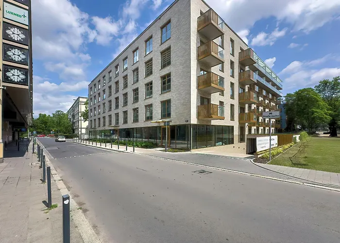 Luksusowe W Centrum Wroclawia Blisko Parku Z Klimatyzacja W Salonie By Renters Daire