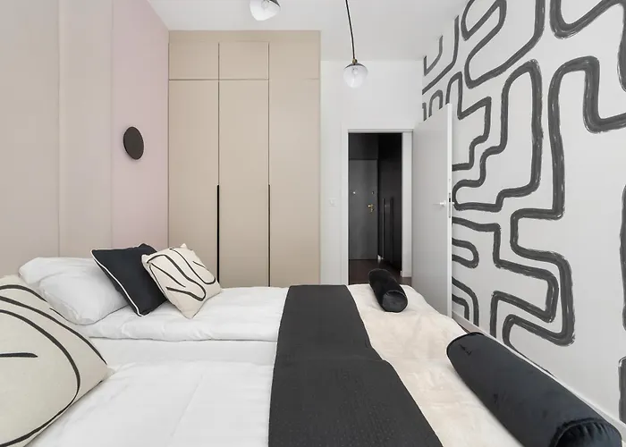 Daire Luksusowe W Centrum Wroclawia Blisko Parku Z Klimatyzacja W Salonie By Renters Wroclaw