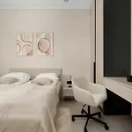 Luksusowe W Centrum Wroclawia Blisko Parku Z Klimatyzacja W Salonie By Renters ヴロツワフ