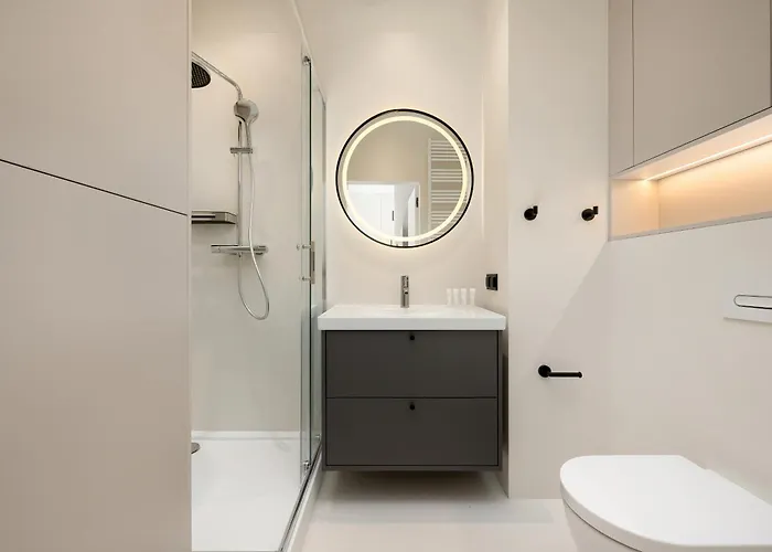 Luksusowe W Centrum Wroclawia Blisko Parku Z Klimatyzacja W Salonie By Renters Lägenhet *