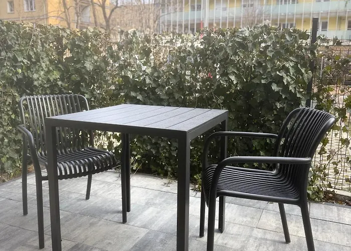 Lägenhet Luksusowe W Centrum Wroclawia Blisko Parku Z Klimatyzacja W Salonie By Renters *